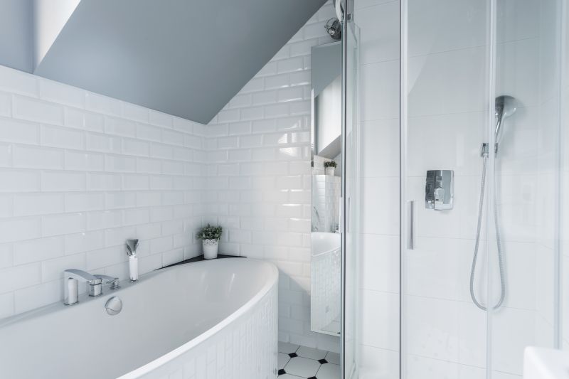 Top Bathtub Installation Companies in Maryland Heights, MO
